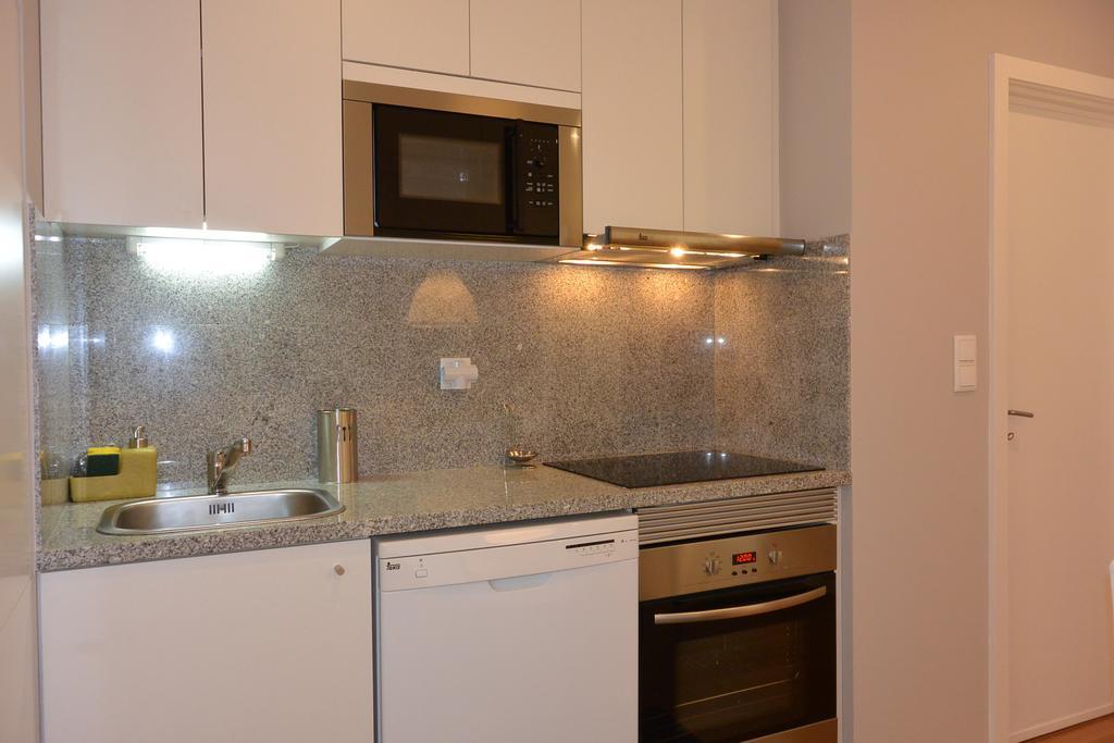 Julio Dinis Flat, By Flat In Porto Apartment Exterior photo